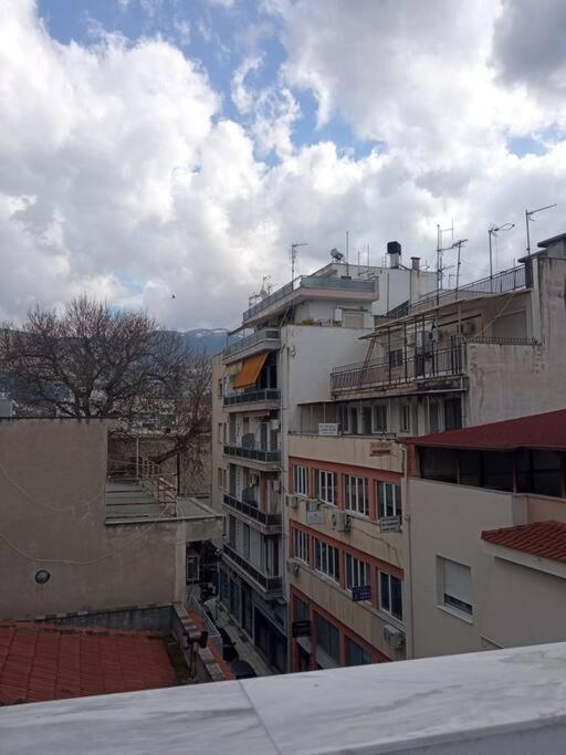 Lemon - Happyhostgr - Downtown Apartment Βόλος Εξωτερικό φωτογραφία